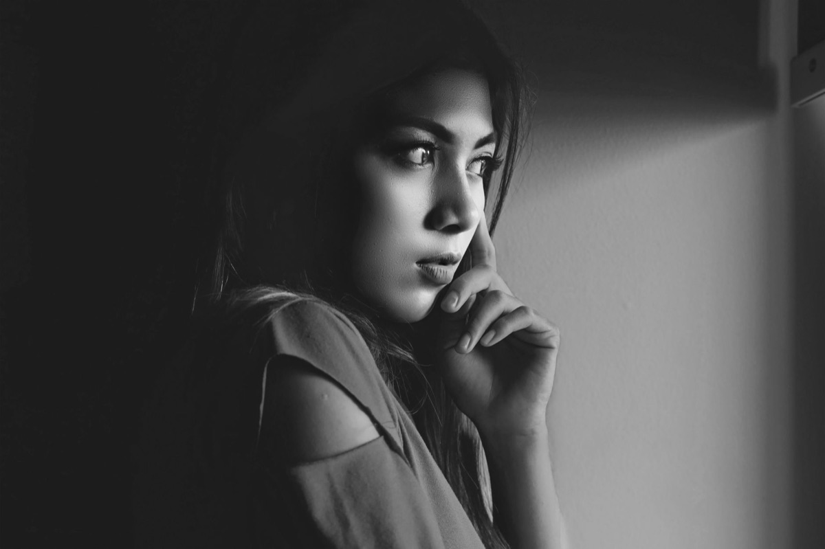 Regard pensif, collection de mode