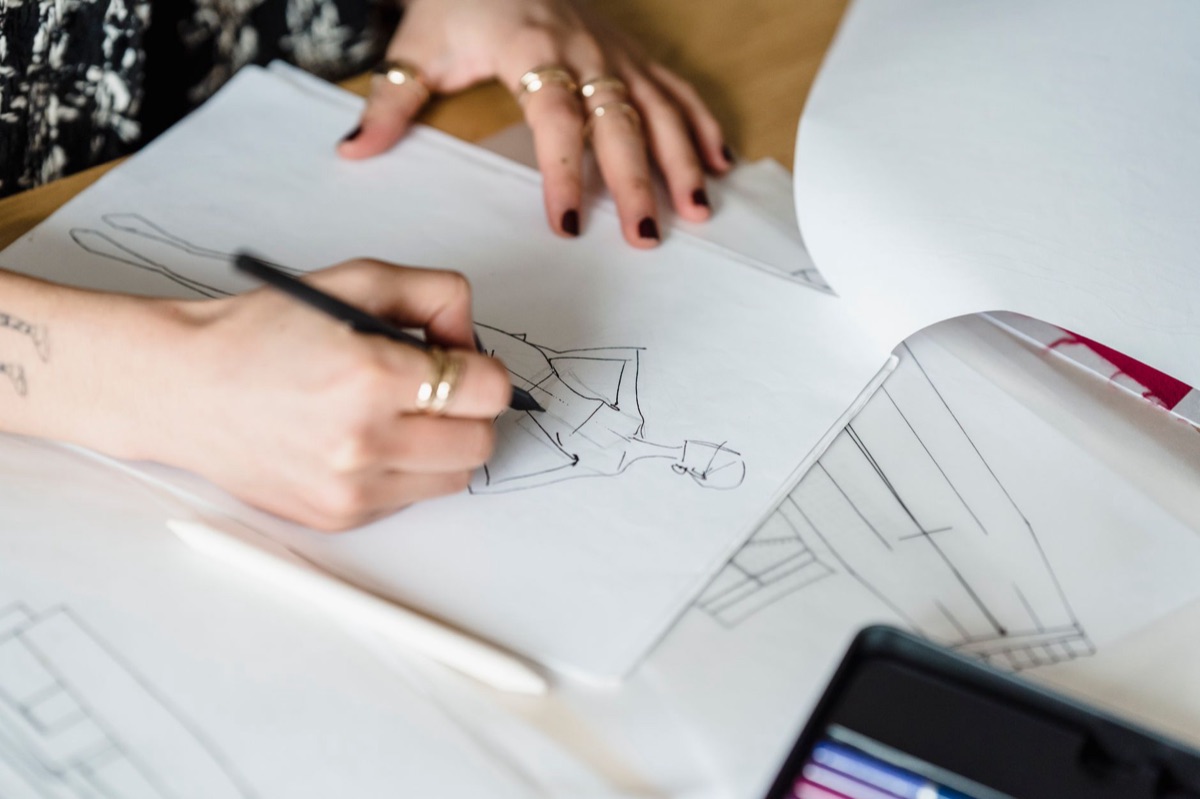 Modeontwerp schets